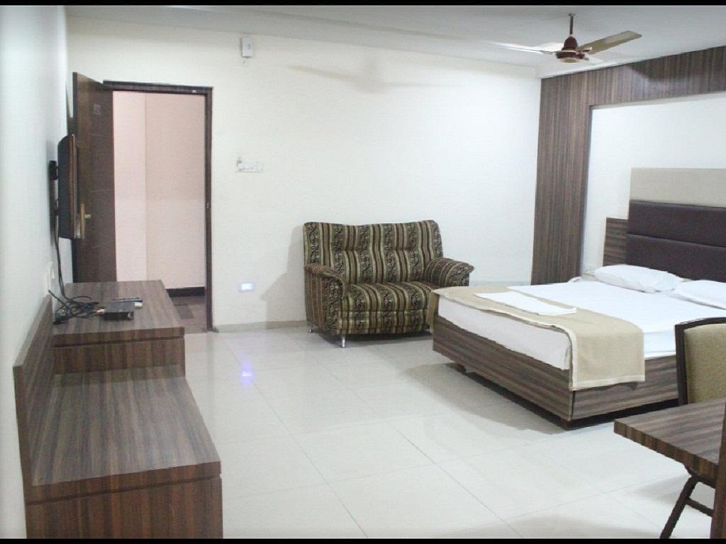 A.R Grand Hotel Visakhapatnam Exterior foto