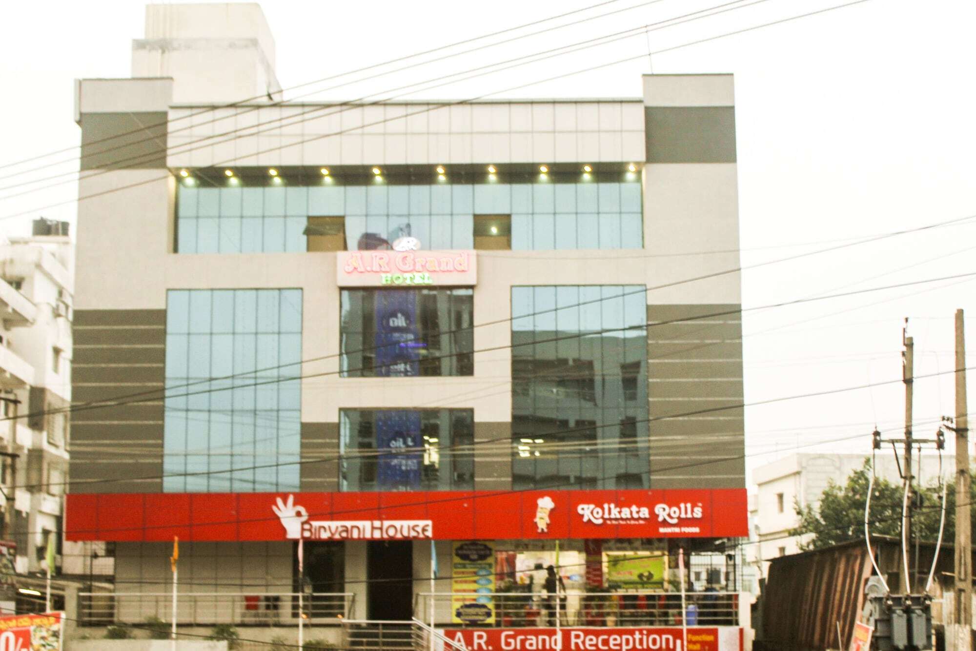 A.R Grand Hotel Visakhapatnam Exterior foto